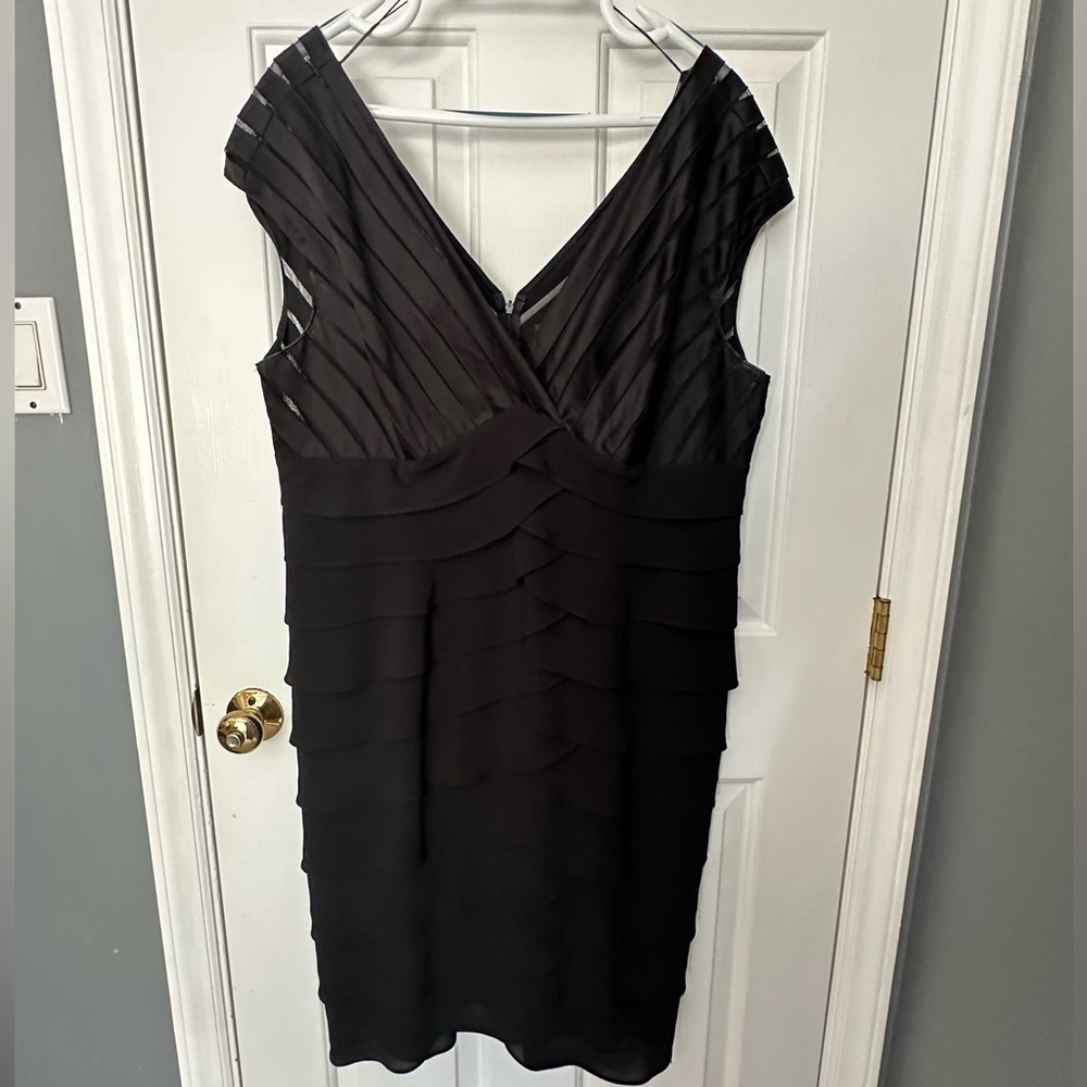 Adrianna Papell Black Cocktail Dress